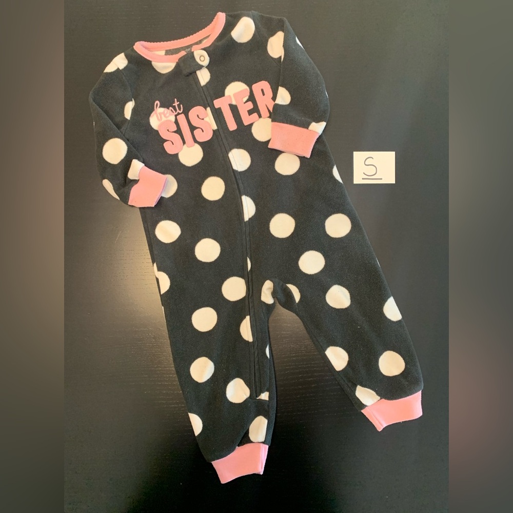⭐️2/$11.00⭐️ Carter’s 12m Best Sister Fleece One Piece